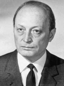 Soltész Lajos professzor.