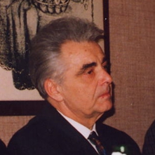 Szabó Zoltán professzor.